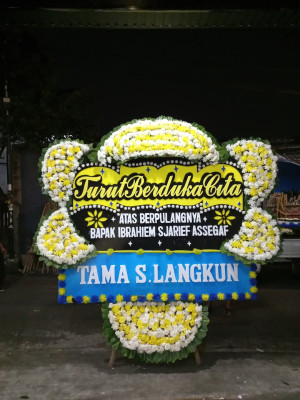 Papan Bunga Duka di Srimulyo
